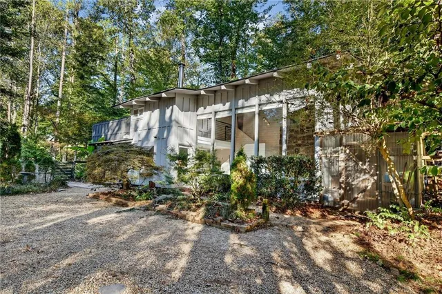 $850,000 | 3813 Watkins Place Northeast, Brookhaven, GA 30319