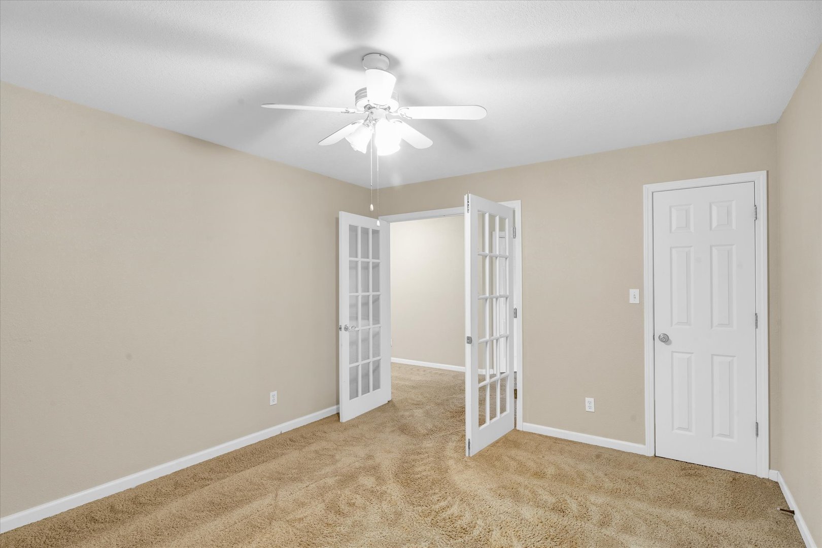 320 Wiley Court, Unit 320 Rantoul, IL 61866 - Photo 21 of 32 Gallery Image 21