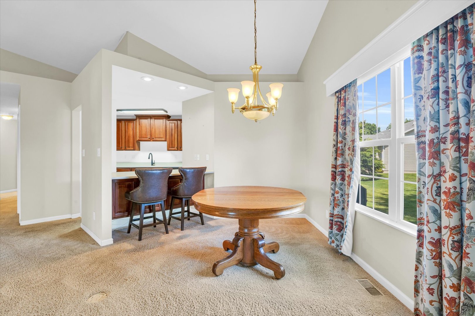 320 Wiley Court, Unit 320 Rantoul, IL 61866 - Photo 7 of 32 Gallery Image 7