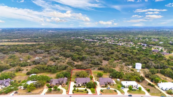 $989,900 | 415 Copper, New Braunfels, TX 78132