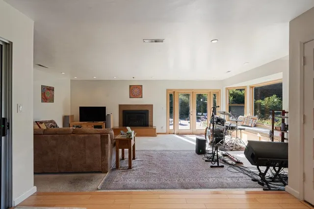 $1,495,000 | 4760 Soquel Creek Road, Soquel, CA 95073