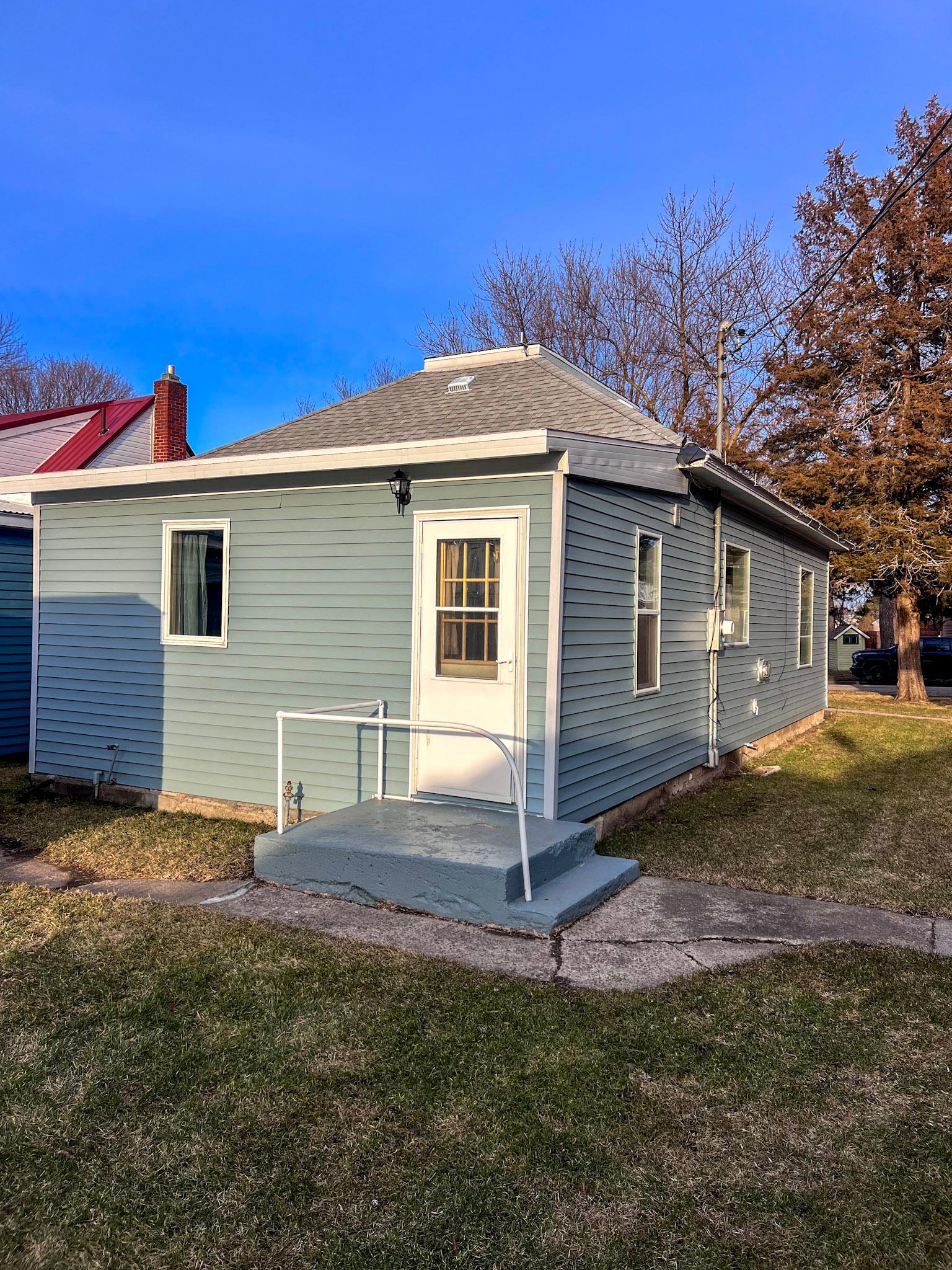 403 4th Street Danube, MN 56230 - Photo 28 of 38