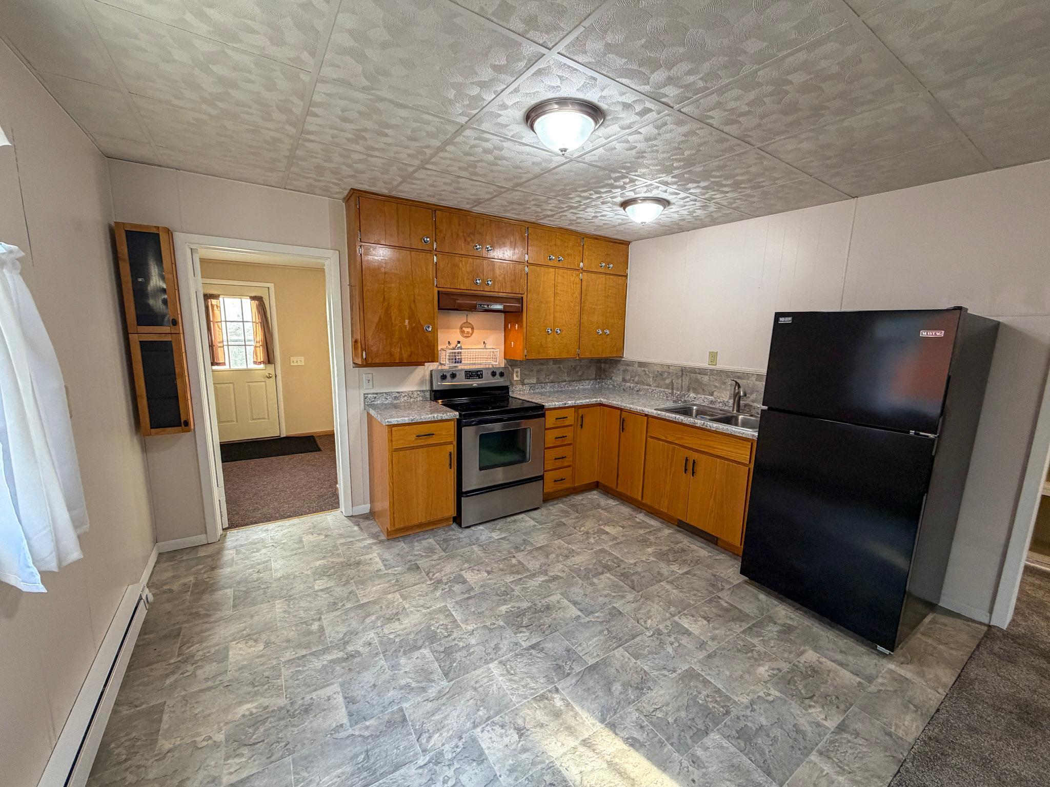 403 4th Street Danube, MN 56230 - Photo 10 of 38