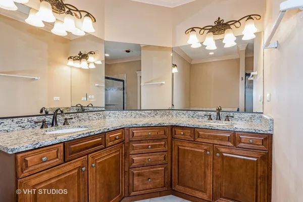 $589,000 | 1803 Rizzi Lane, Bartlett, IL 60103