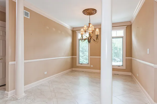 $589,000 | 1803 Rizzi Lane, Bartlett, IL 60103