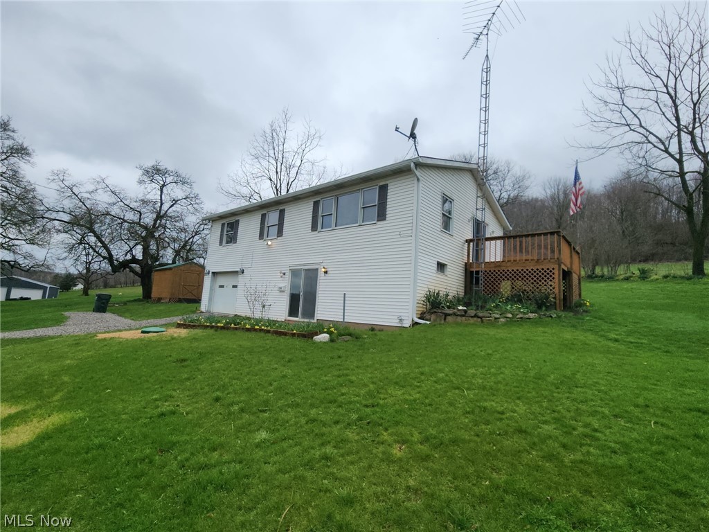2286 Stonecreek Road New Philadelphia, OH 44663 - Photo 2 of 35