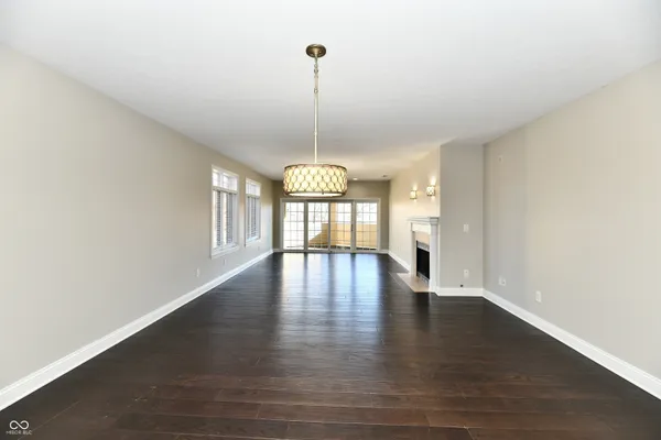 $2,599 | 8555 One W Drive, Unit 212, Indianapolis, IN 46260