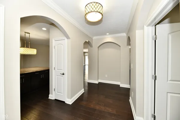 $2,599 | 8555 One W Drive, Unit 212, Indianapolis, IN 46260