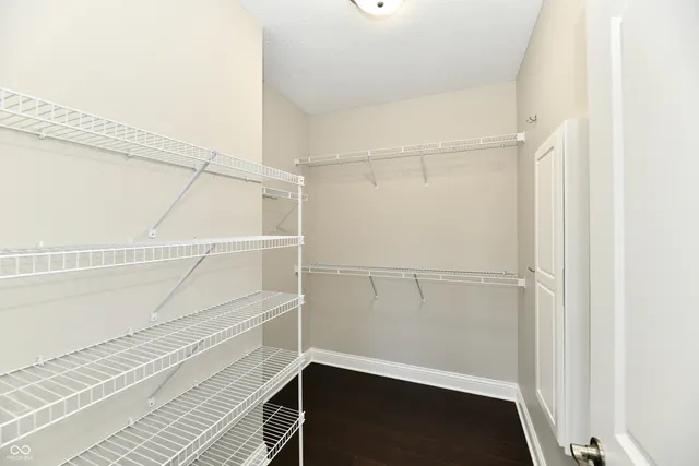 $2,599 | 8555 One W Drive, Unit 212, Indianapolis, IN 46260