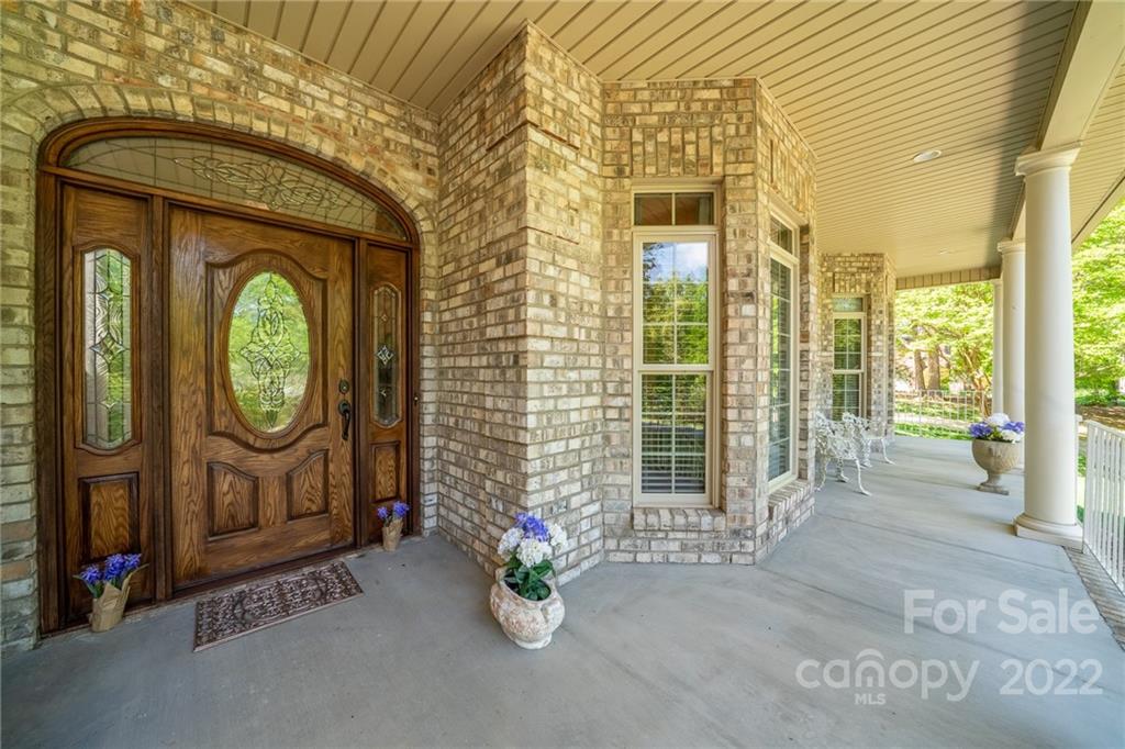11686 Terrill Ridge Drive Davidson, NC 28036 - Photo 3 of 43 Gallery Image 3