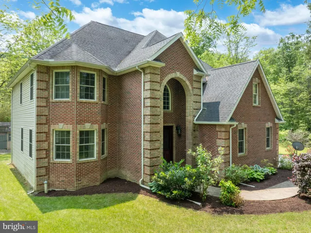 $860,000 | 120 Meadowview Drive, State College, PA 16801