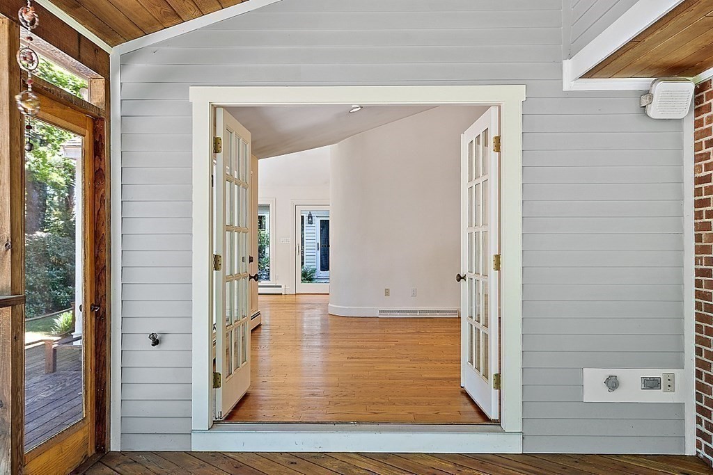 31 Saddle Club Road Lexington, MA 02420 - Photo 17 of 41 Gallery Image 17