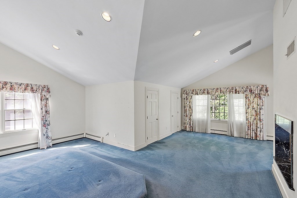 31 Saddle Club Road Lexington, MA 02420 - Photo 32 of 41 Gallery Image 32