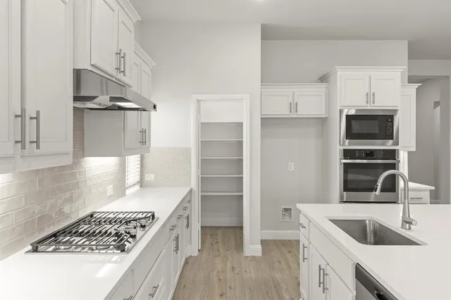 $519,980 | 14454 McClint Street, Pilot Point, TX 76258