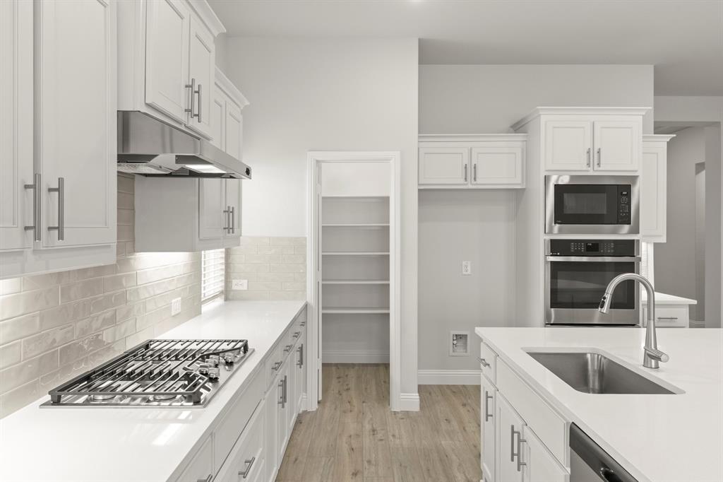 14454 McClint Street Pilot Point, TX 76258 - Photo 5 of 21 05_14454 McClint, Pilot Point