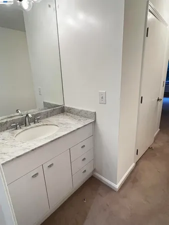 $5,395 | 650 Chestnut Street, San Francisco, CA 94133