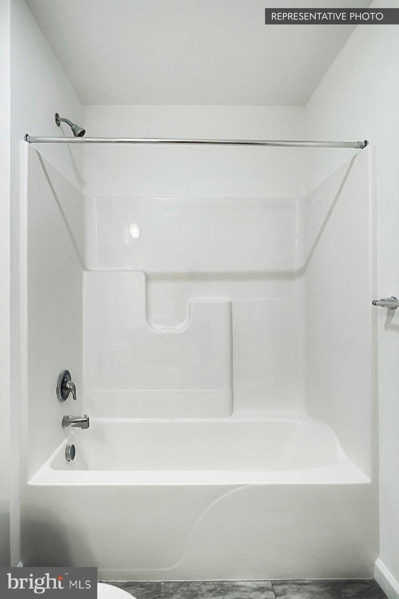 Black Cherry Plan At Hills Spring Grove, PA 17362 - Photo 38 of 42