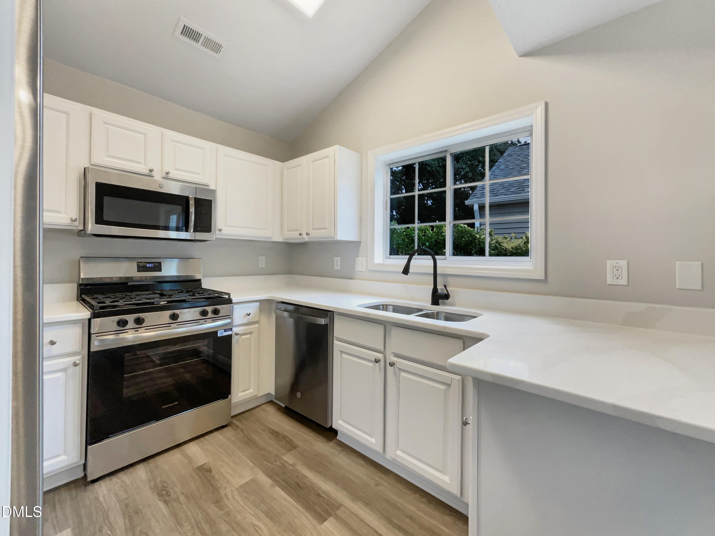 1340 Beacon Village Drive Raleigh, NC 27604 - Photo 12 of 22 listing_11