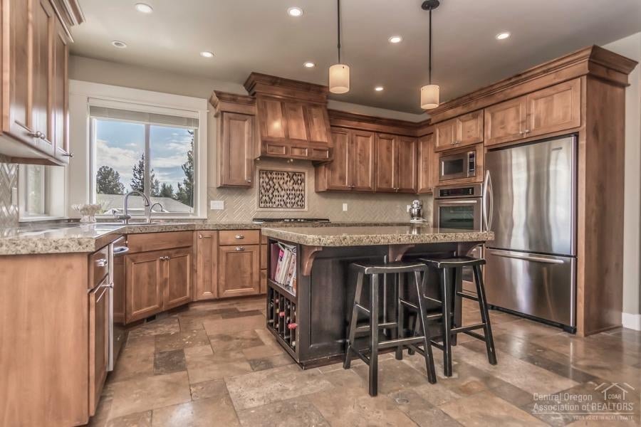 63528 Old Deschutes Road Bend, OR 97701 - Photo 12 of 25 Gallery Image 12