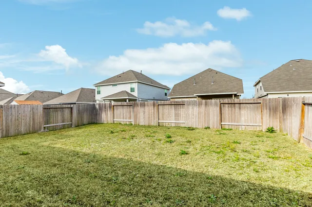 $285,000 | 5618 James Michael Drive, Rosharon, TX 77583