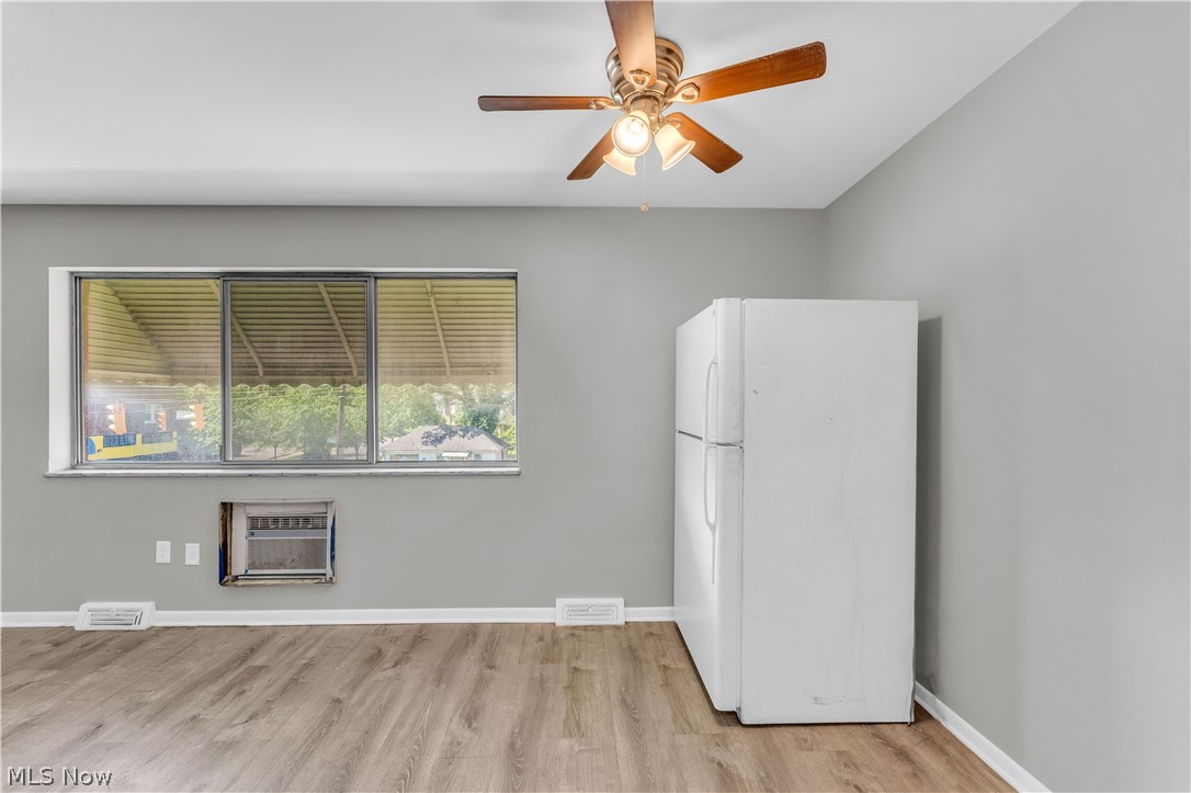 2537 Noble Road, Unit 301 Cleveland Heights, OH 44121 - Photo 10 of 21