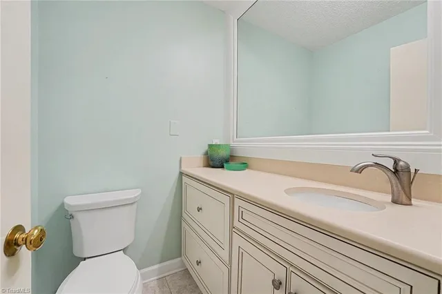 $250,000 | 1937 Eastchester Drive, High Point, NC 27265