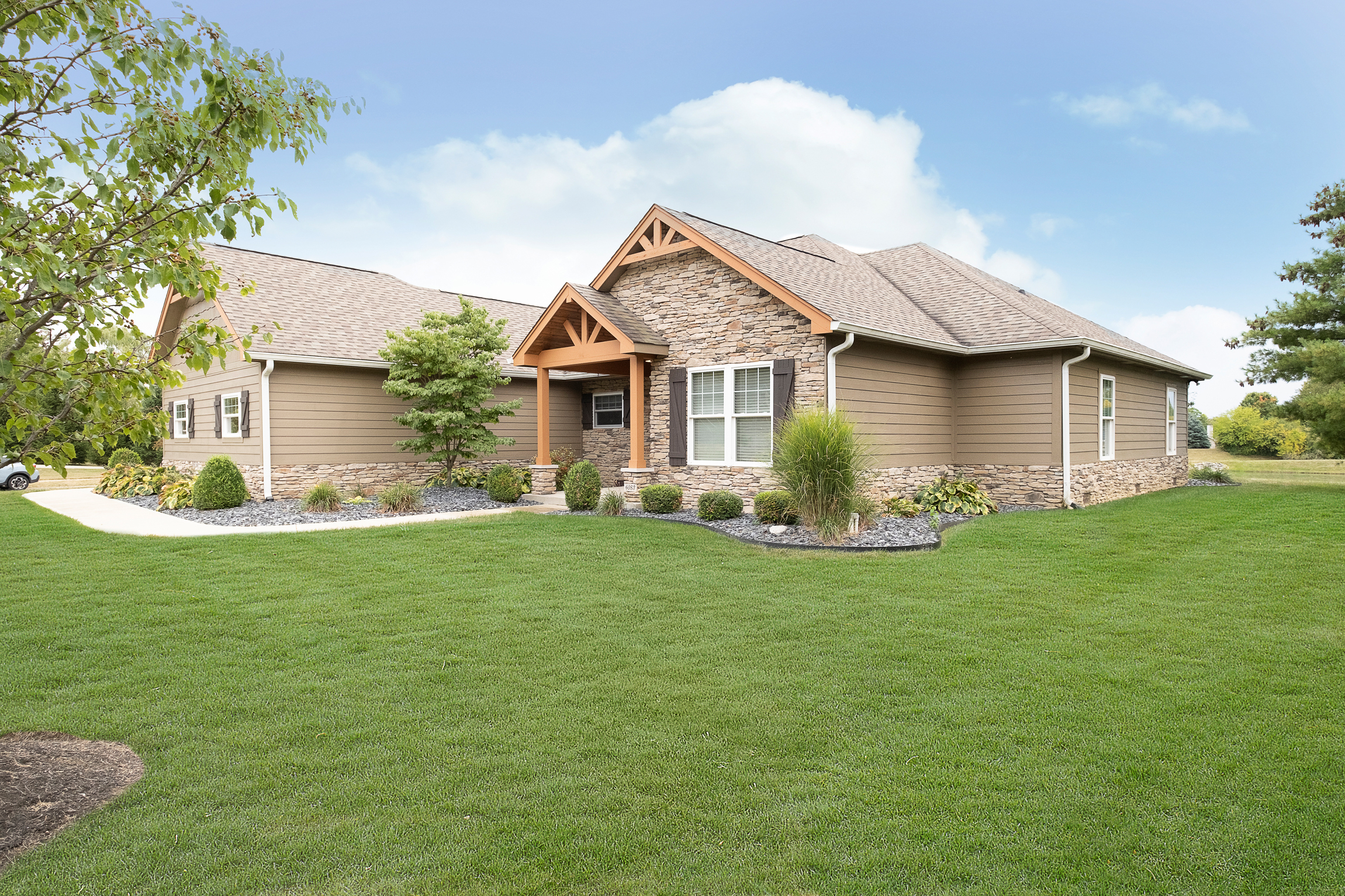 6083 West Foster Ridge Pendleton, IN 46064 - Photo 1 of 34