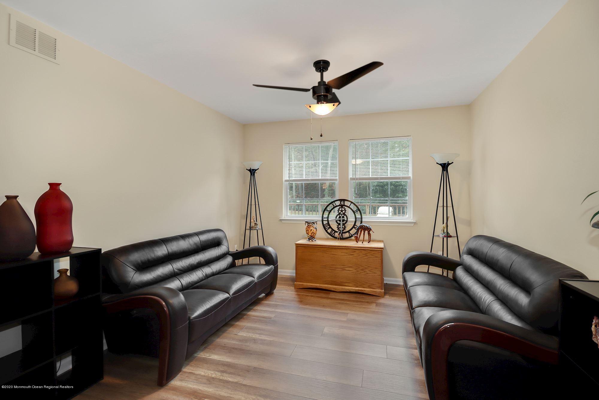 1403 Reed Road Cream Ridge, NJ 08514 - Photo 6 of 31 a living room with furniture