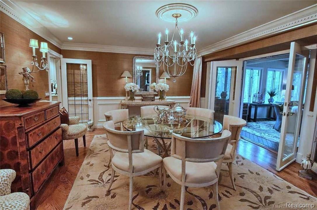 1965 Oak Pointe Drive Rochester, MI 48306 - Photo 14 of 47 Dining Room.JPG