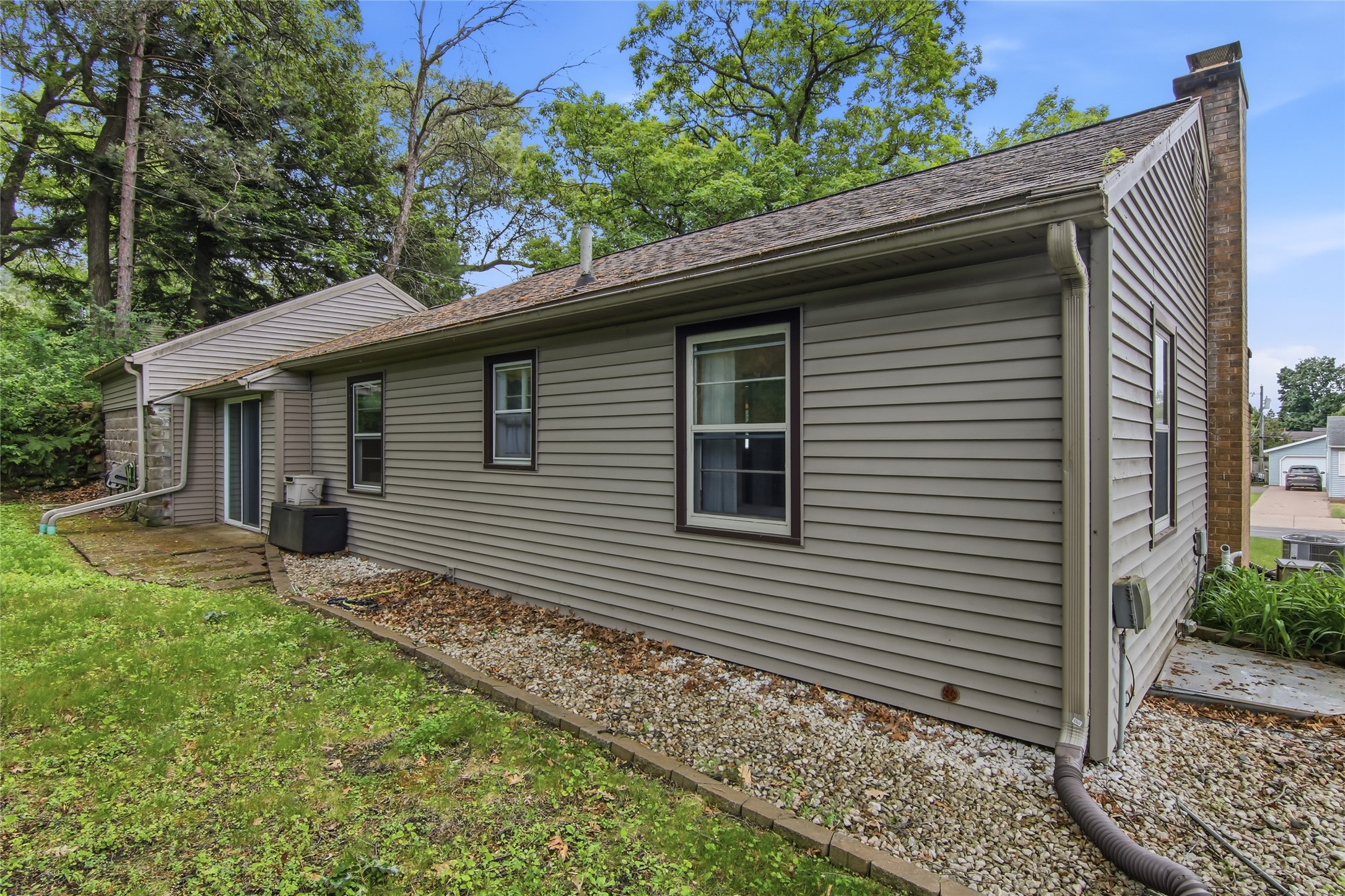 2715 Rudolph Road Eau Claire, WI 54701 - Photo 27 of 38