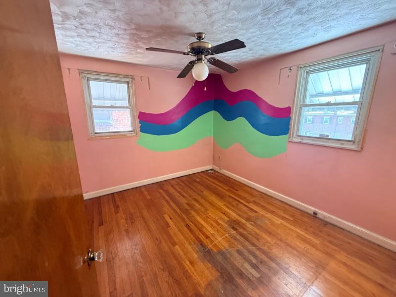 125 48th Place Northeast Washington, DC 20019 - Photo 5 of 12