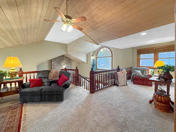 $650,000 | 11307 Timber Lane, Lena, IL 61048