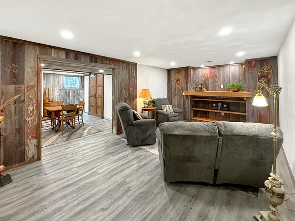 $650,000 | 11307 Timber Lane, Lena, IL 61048