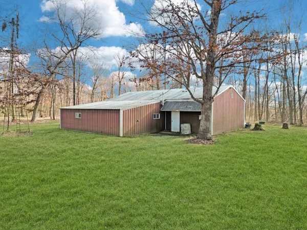 $650,000 | 11307 Timber Lane, Lena, IL 61048