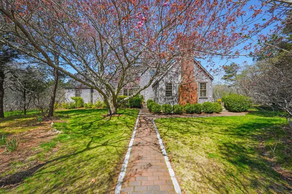 $2,600,000 | 5 Rudder Lane, Nantucket, MA 02554