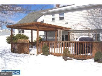 545 Flock Road Hamilton Square, NJ 08690 - Photo 12 of 12 Exterior Back
