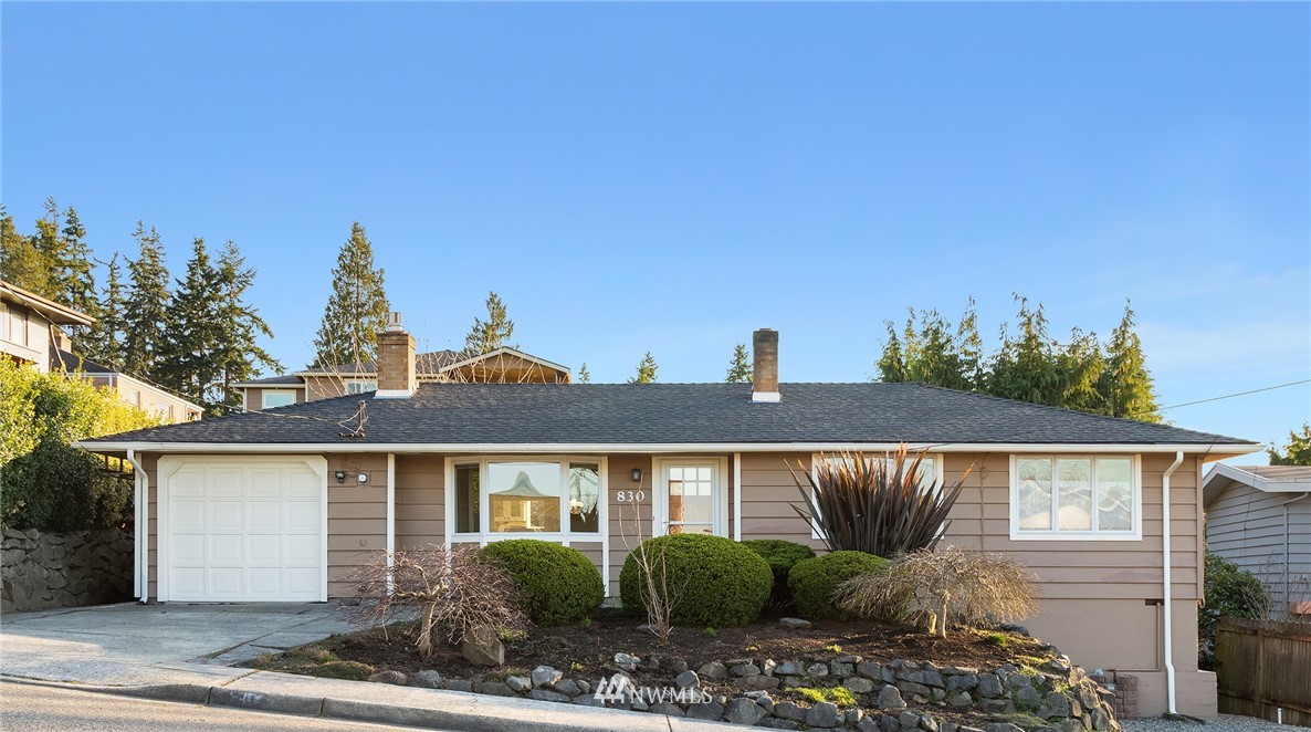 830 Walnut Street Edmonds, WA 98020 - Photo 1 of 27 Gallery Image 1