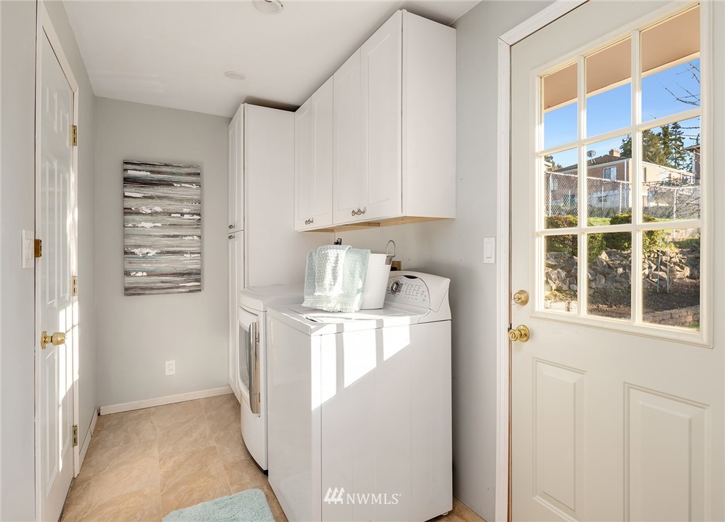 830 Walnut Street Edmonds, WA 98020 - Photo 12 of 27 Gallery Image 12