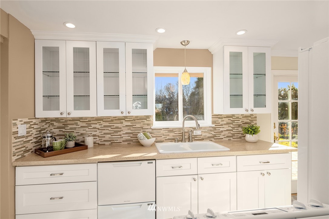 830 Walnut Street Edmonds, WA 98020 - Photo 13 of 27 Gallery Image 13