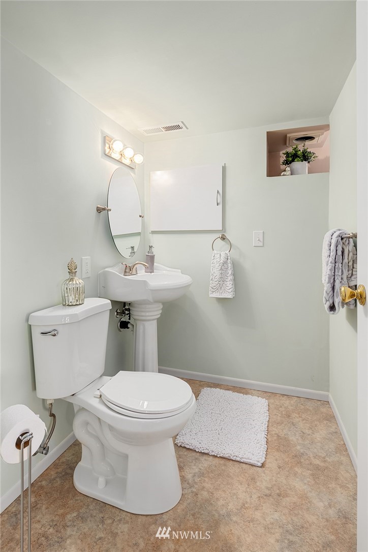 830 Walnut Street Edmonds, WA 98020 - Photo 18 of 27 Gallery Image 18