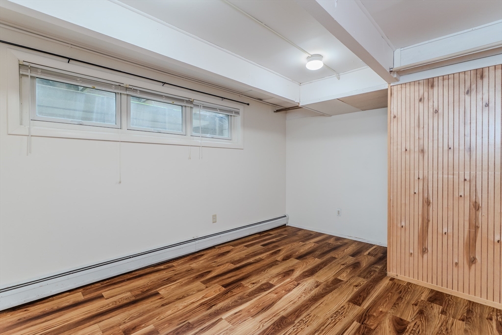 7 Moss Lane Amherst, MA 01002 - Photo 33 of 42 Gallery Image 33