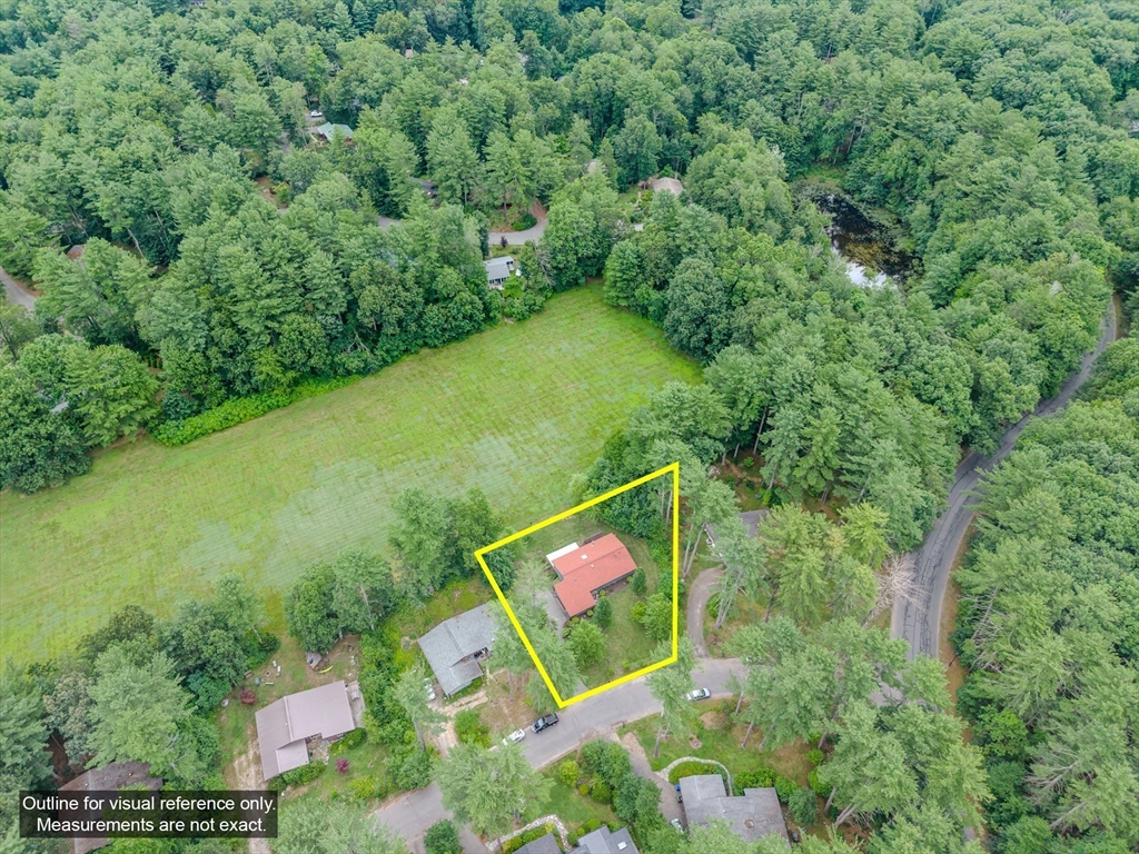 7 Moss Lane Amherst, MA 01002 - Photo 8 of 42 Gallery Image 8