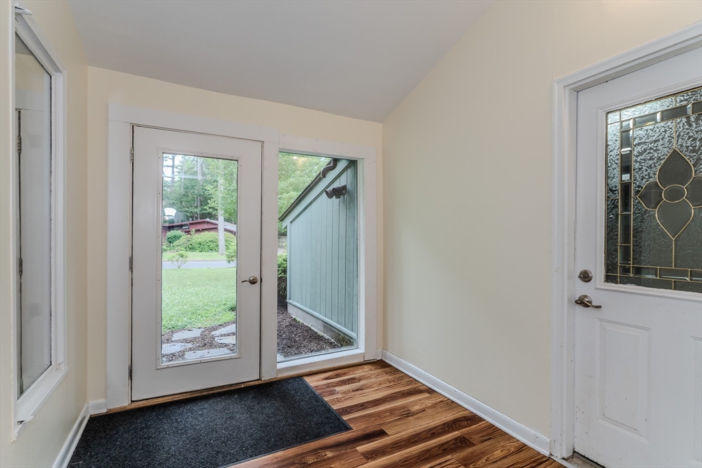 7 Moss Lane Amherst, MA 01002 - Photo 10 of 42 Gallery Image 10