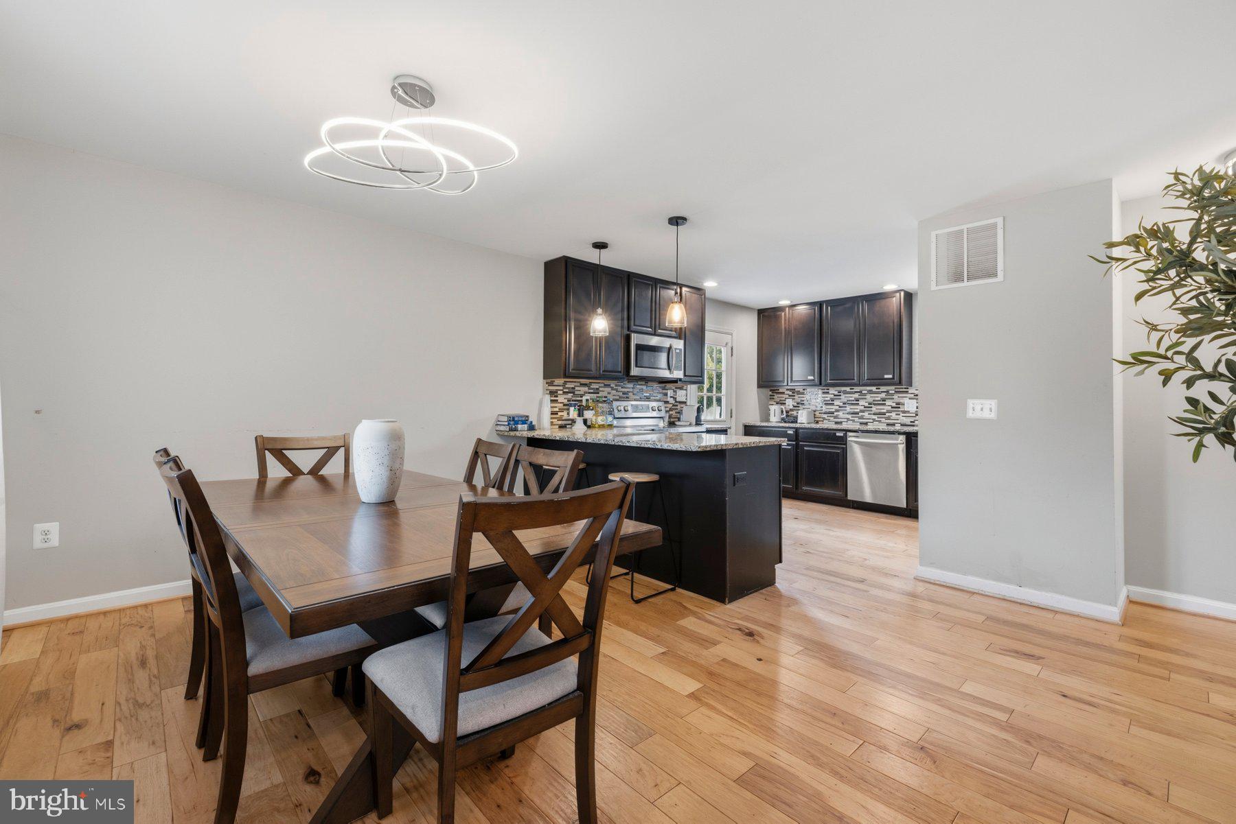 791 Rosewood Road Severn, MD 21144 - Photo 4 of 40