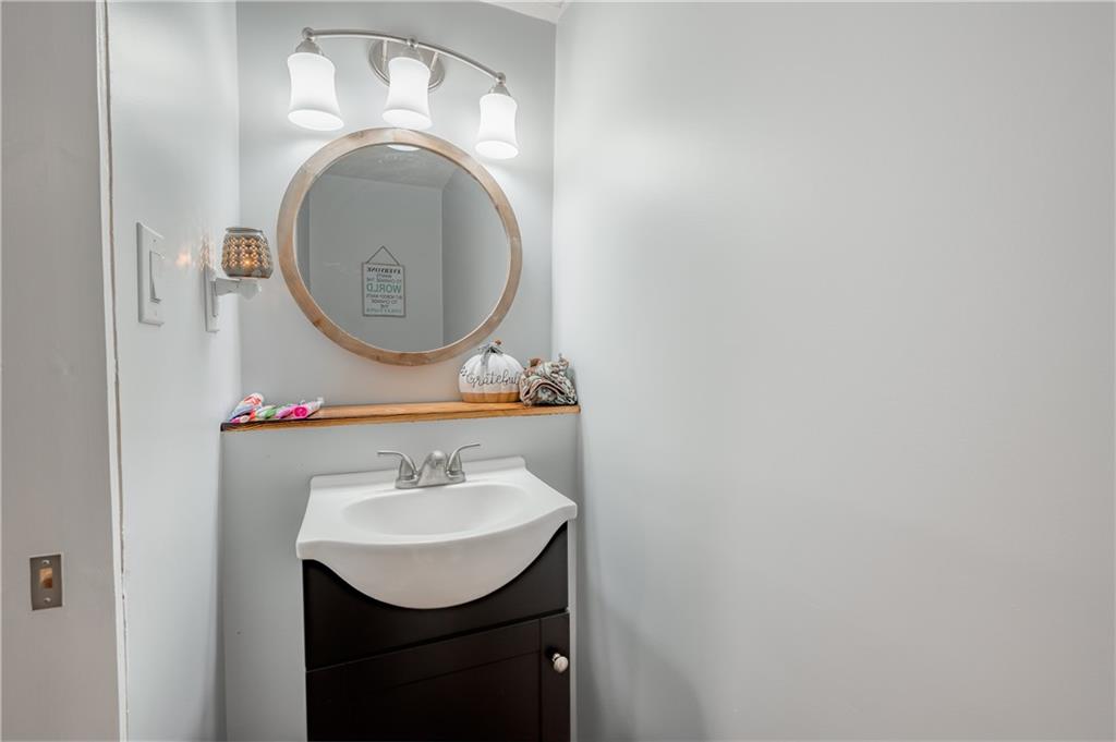 3297 Peoga Road Trafalgar, IN 46181 - Photo 16 of 42 Gallery Image 16