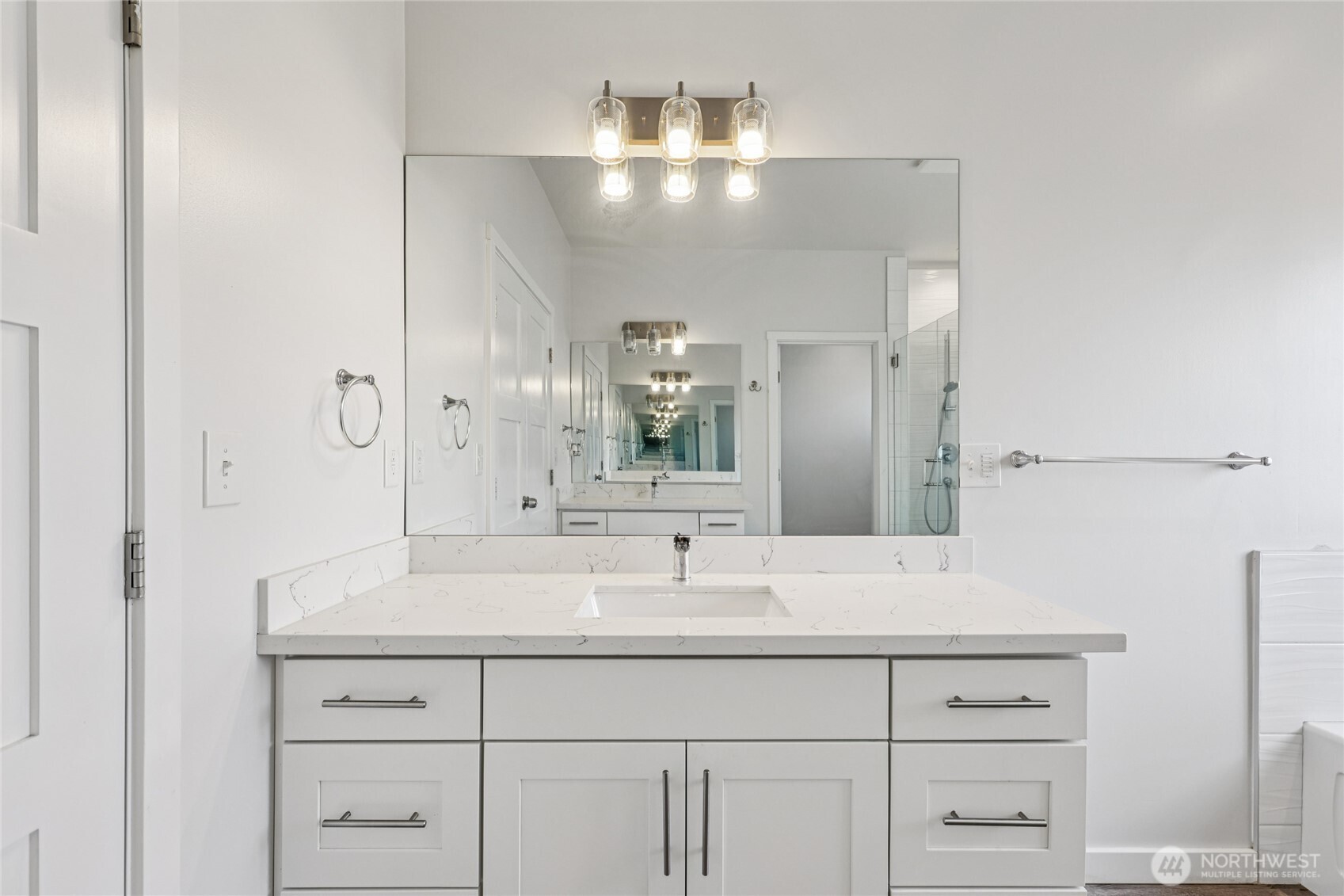 7724 16th Avenue Southwest Seattle, WA 98106 - Photo 21 of 35