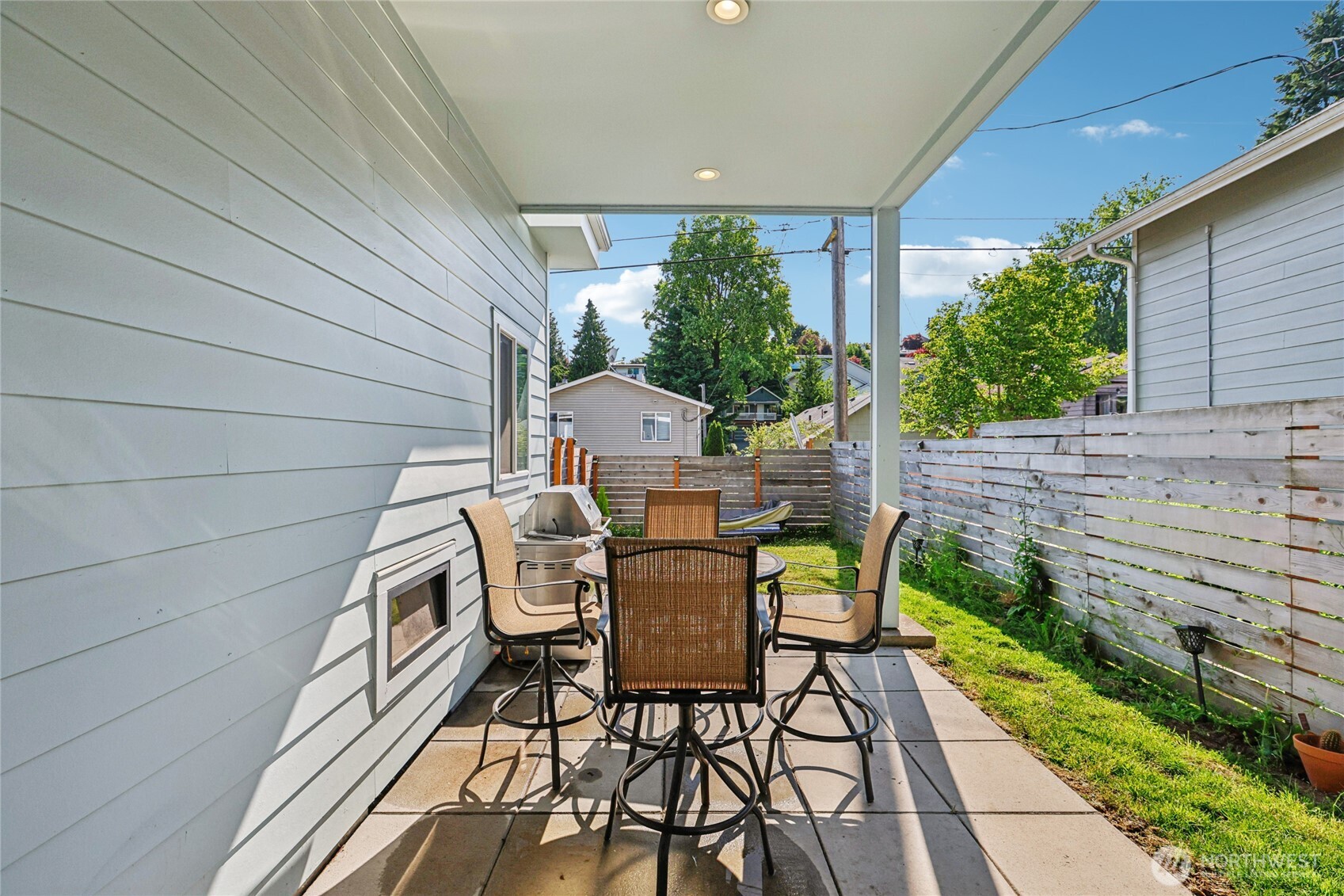 7724 16th Avenue Southwest Seattle, WA 98106 - Photo 32 of 35