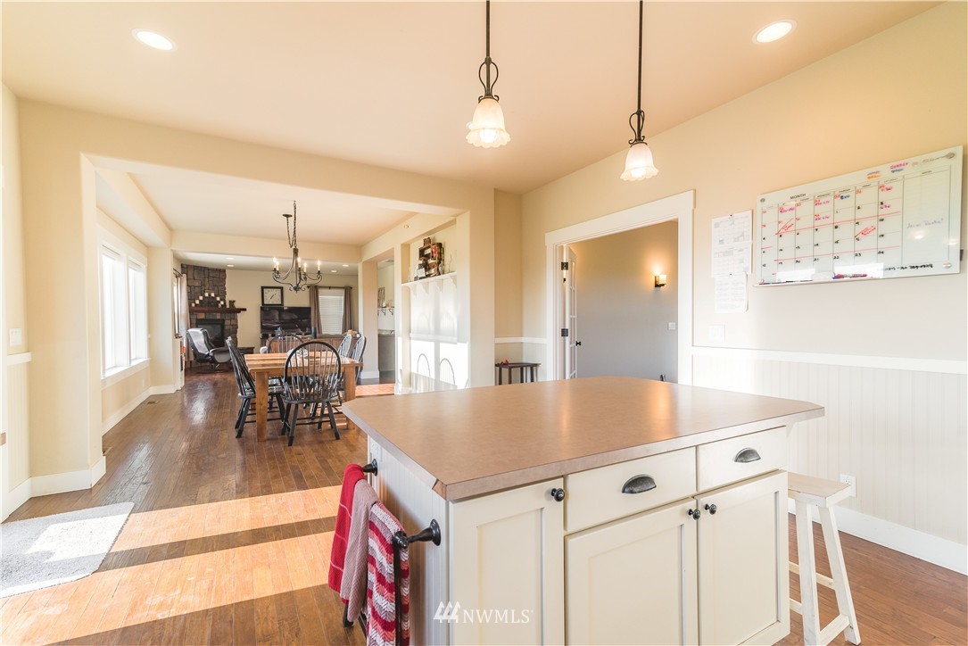 5879 Barr Road Ferndale, WA 98248 - Photo 5 of 25