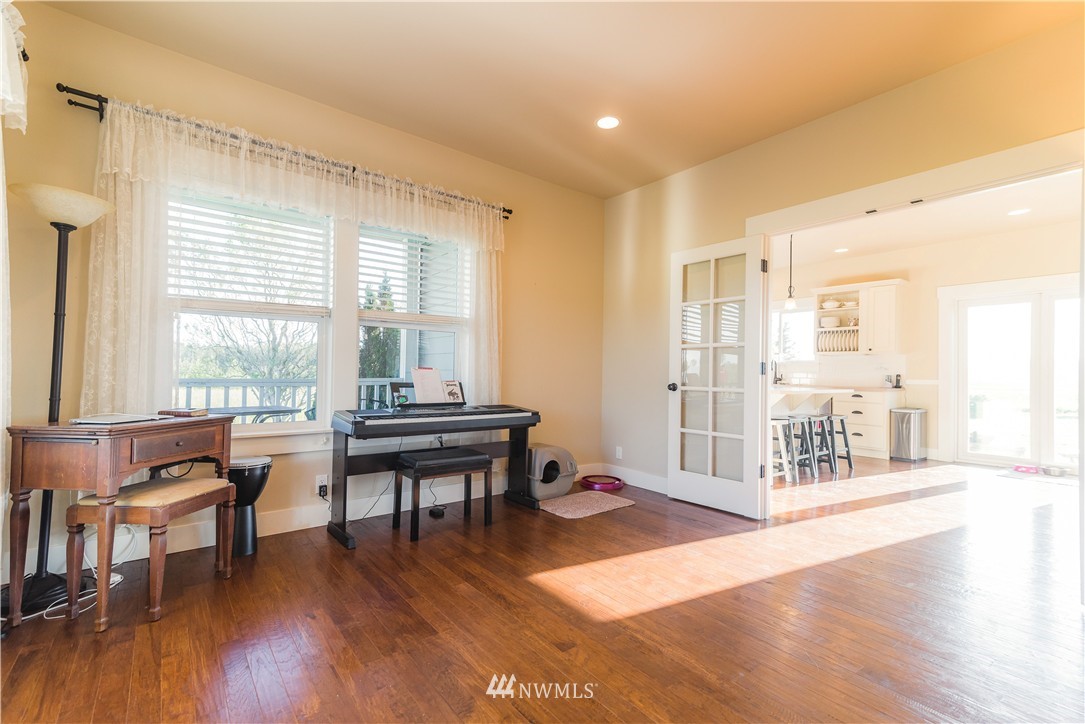 5879 Barr Road Ferndale, WA 98248 - Photo 10 of 25