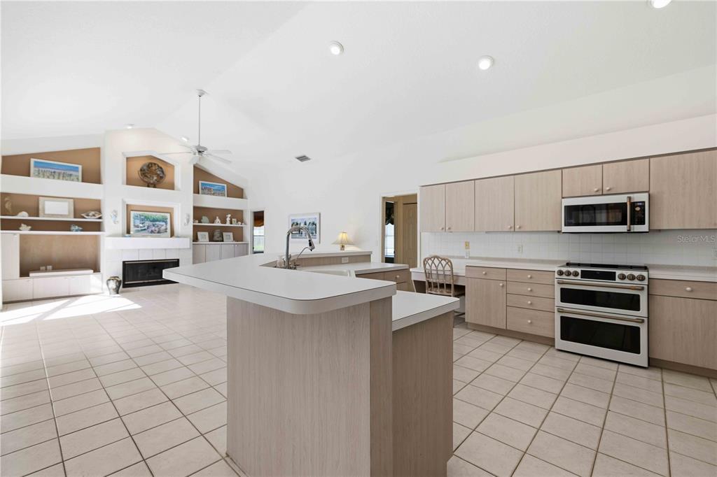 3301 Bayou Road Longboat Key, FL 34228 - Photo 22 of 64